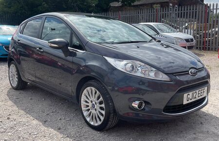 FORD FIESTA 1.4 TDCi DPF Titanium 5dr