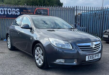 VAUXHALL INSIGNIA 1.8 16V SRi Euro 5 5dr